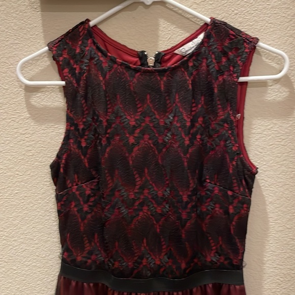 Preloved speechless dress size medium or 10 - Picture 3 of 8